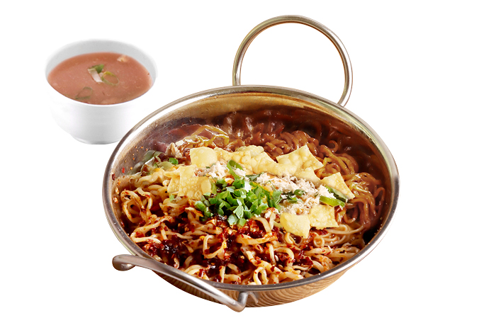 Mie Chili Oil Tanggal Tua